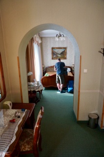 Reluctantly leaving the very pleasant Hotel Europeski
