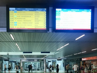 Metro signage that had us bewildered for a half hour