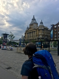 Looking for landmarks at the Deak Ferenc Ter metro station