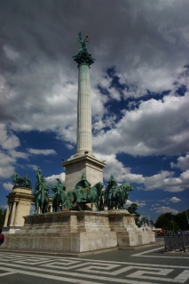 Hero's Square