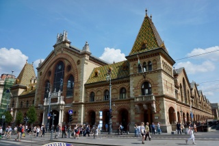 Back downtown, the Market Square