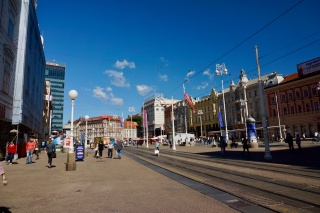 The main square right below old town