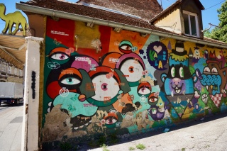 Fun alley art