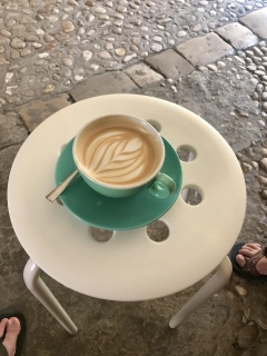 They drew a leaf in the coffee.