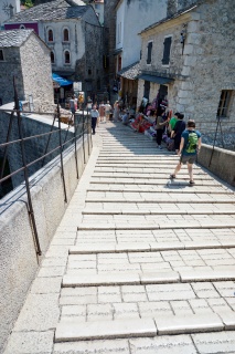 The wide stone stairs down into the bazaar.