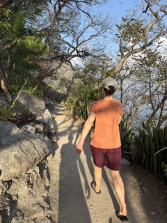 The walk to town through the Cerro Tzankujil Nature Reserve
