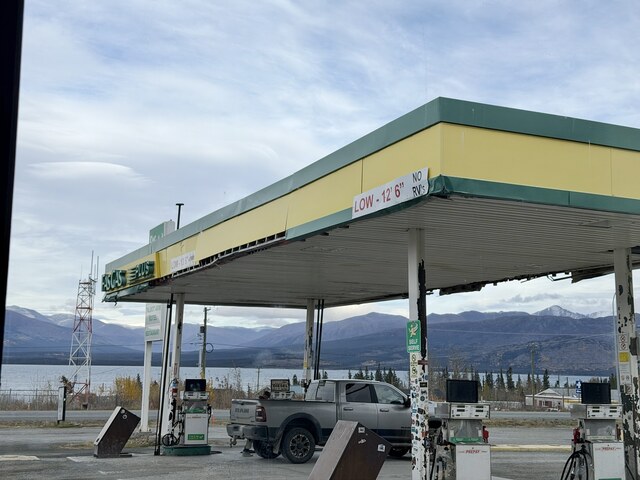 Signs can’t stop RVs